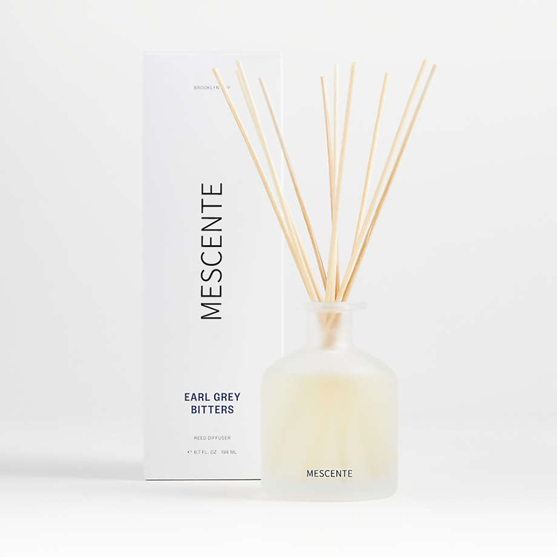 Conjunto de presente com difusor de palheta de aroma de cor roxa de marca própria de luxo M&Scent com caixa
