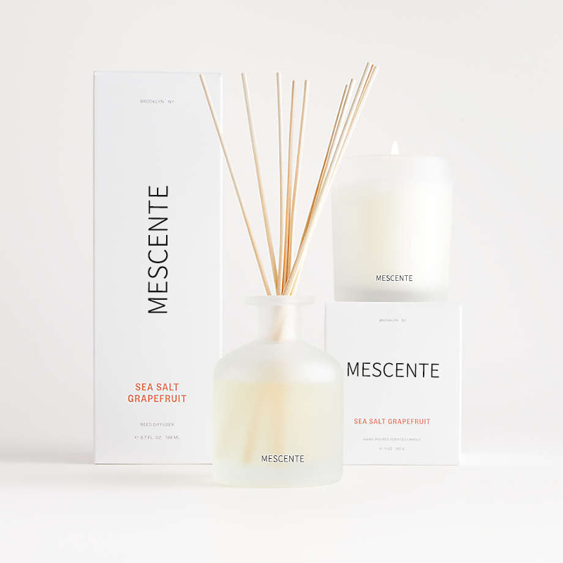 Conjunto de presente com difusor de palheta de aroma de cor roxa de marca própria de luxo M&Scent com caixa