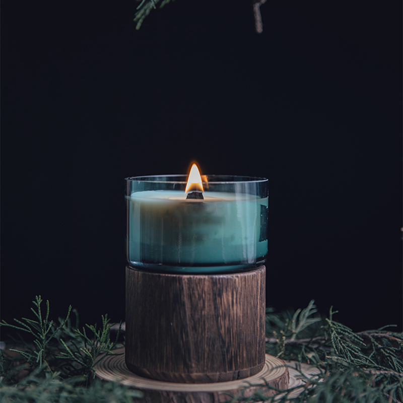 Frascos de vidro personalizados M&Scent encomendam velas de cera de soja perfumadas com cristais