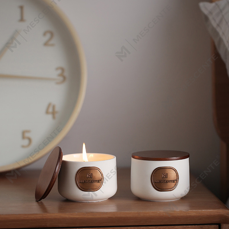 Conjuntos de velas de cera de coco com aroma personalizado de cerâmica de marca própria M&Scent