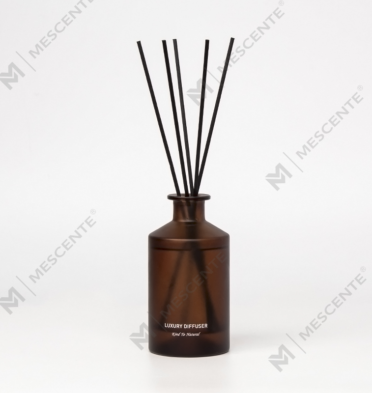 M&Scent garrafa de vidro fosco de luxo personalizada para casa difusor de palheta de óleo essencial