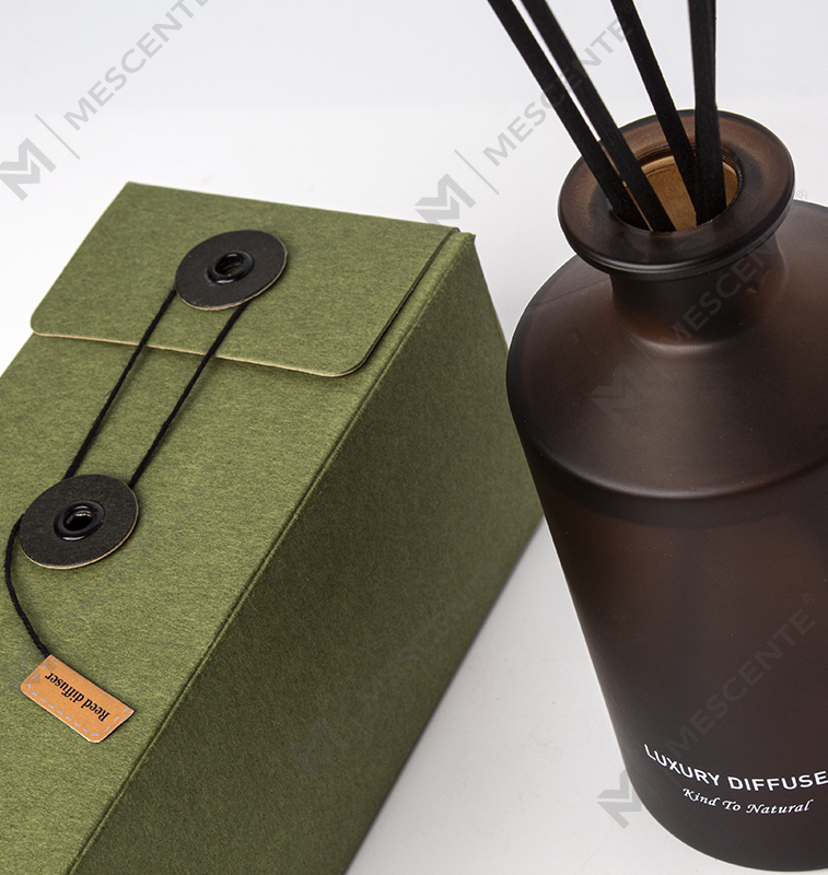 M&Scent garrafa de vidro fosco de luxo personalizada para casa difusor de palheta de óleo essencial