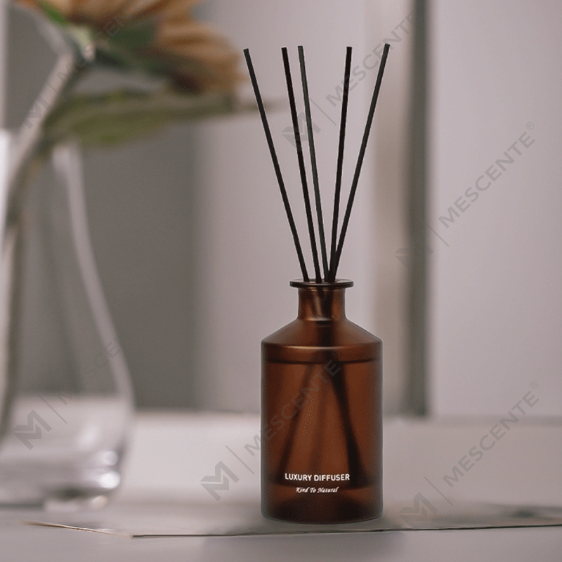 M&Scent garrafa de vidro fosco de luxo personalizada para casa difusor de palheta de óleo essencial