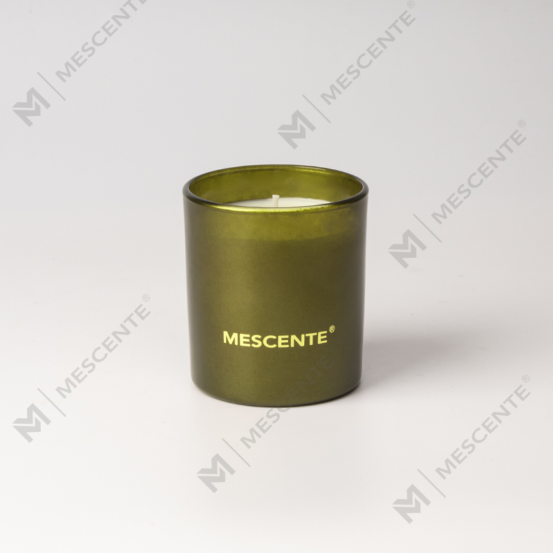 Frascos de velas pretas de Natal de marca própria M&Scent Aromas de velas perfumadas de aromaterapia