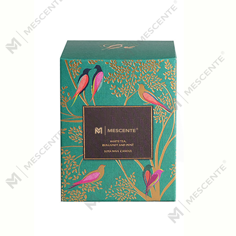As velas de pavio de madeira pretas personalizadas de marca própria perfumaram o luxo com cristais