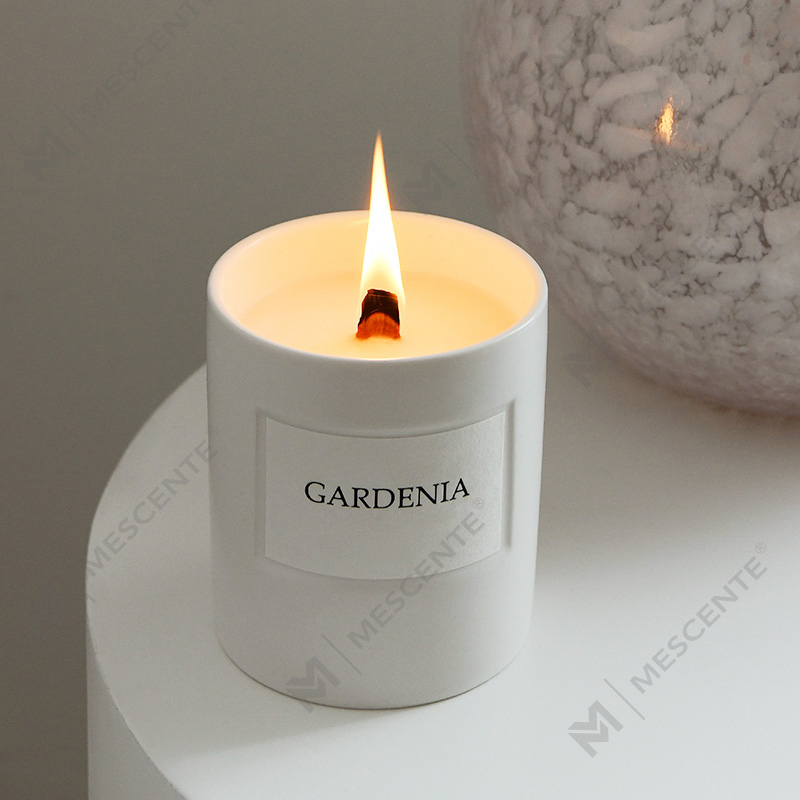 M&Scent atacado personalizado de luxo para casa frascos de vidro com fragrância velas de cera de soja perfumadas