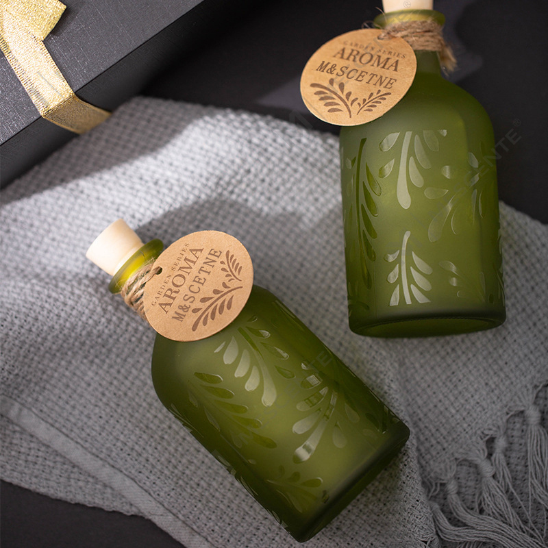 M&Scent Luxury Custom Private Label Garrafa de vidro Flor Difusor de cana líquida com caixa de presente
