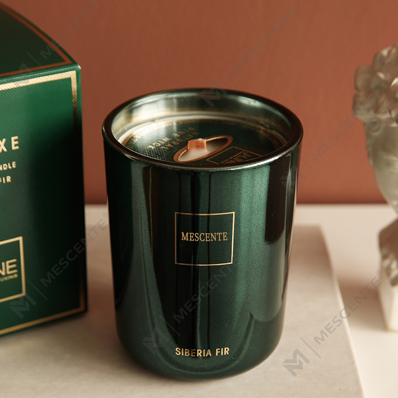 M&Scent atacado personalizado de luxo de marca própria pilar perfumado cera de soja vela de aroma de pavio de madeira