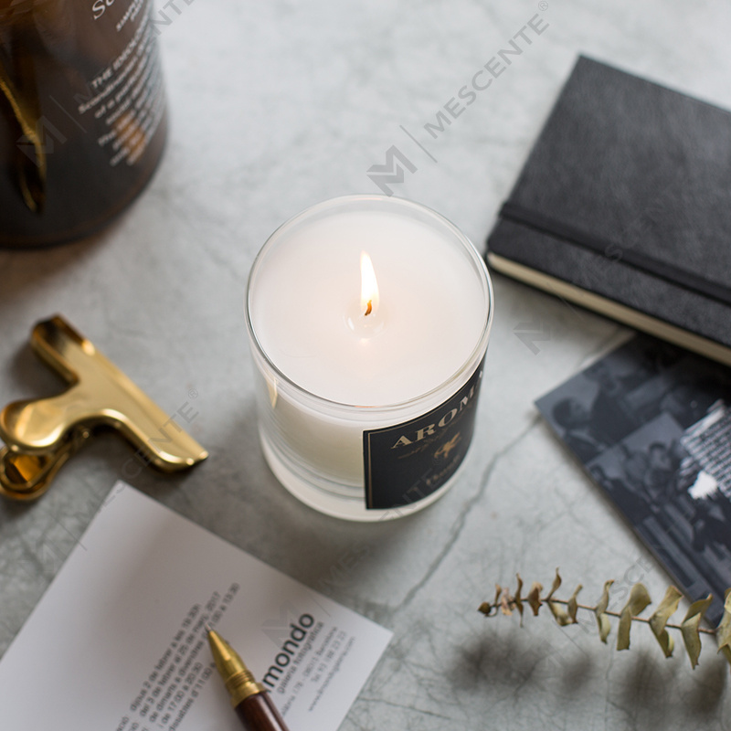 Vela de cera de soja perfumada de marca própria para massagem de luxo decorativa personalizada M&Scent