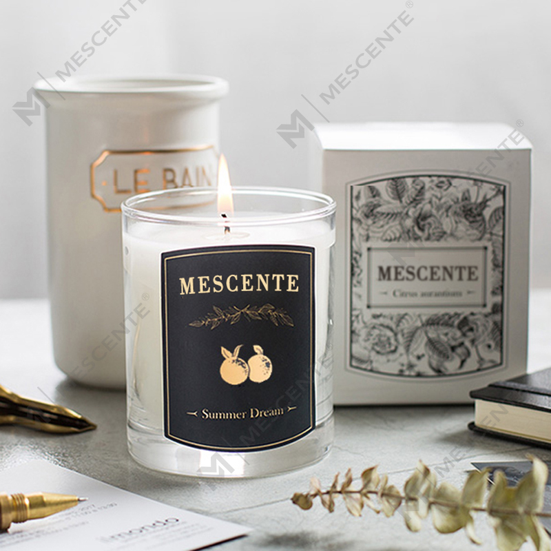 Vela de cera de soja perfumada de marca própria para massagem de luxo decorativa personalizada M&Scent