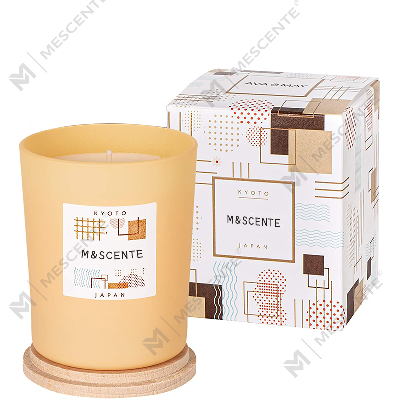 Marca própria personalizada da M&Scent feita de velas chiques coloridas de cera de soja perfumadas