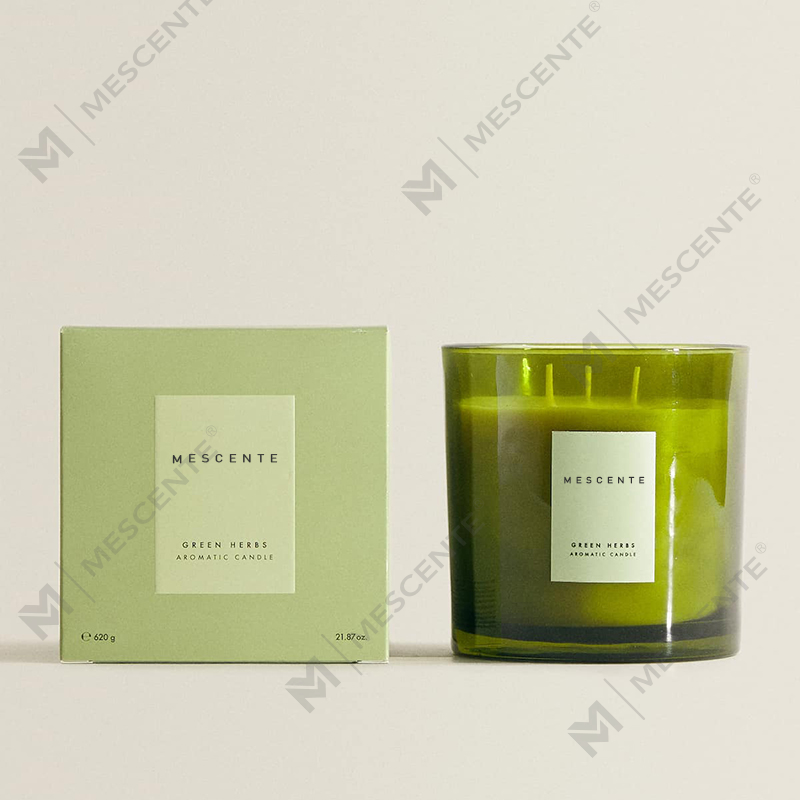 Velas perfumadas de luxo são uma parte essencial de uma coleção de decoração para casa bem selecionada