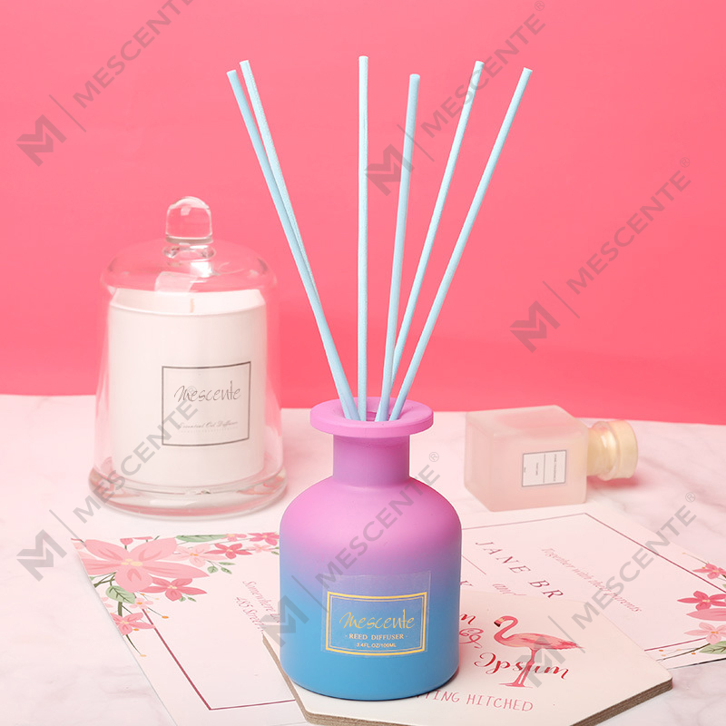 Difusor de palheta de fragrância doméstica com frasco redondo de marca própria M&Scent