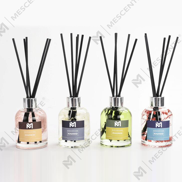 Conjunto de presentes com difusores de palheta para ambientador de casamento