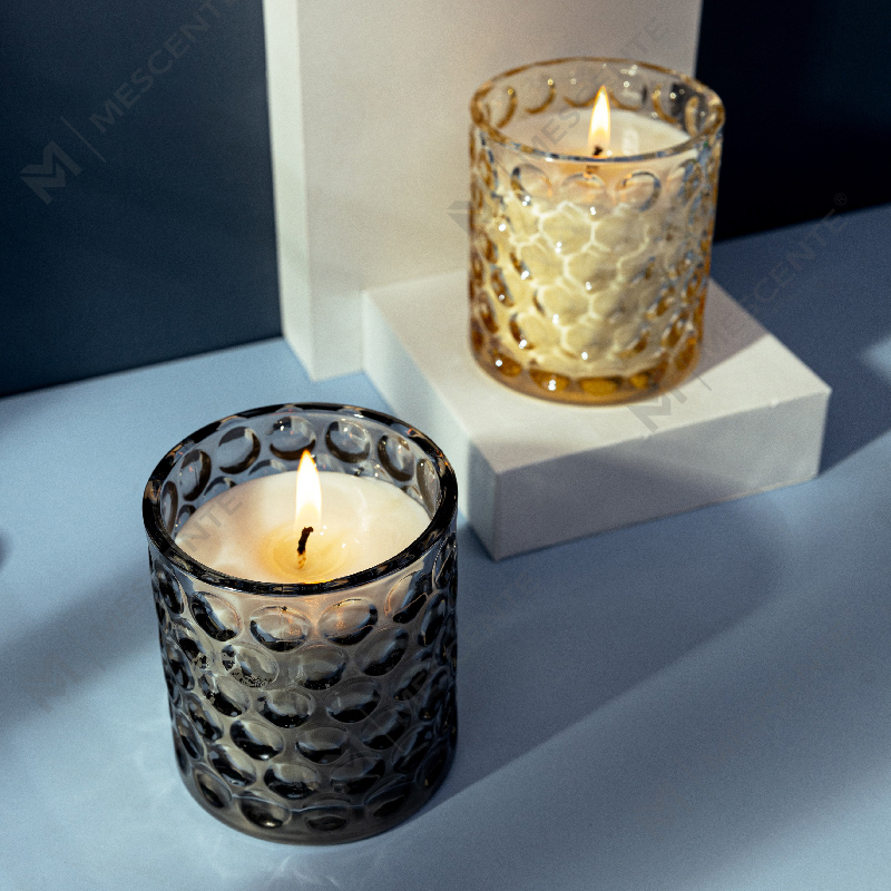 Velas perfumadas com etiqueta própria Citta de marca própria de cera de soja de vidro colorido transparente de luxo personalizado com flores secas