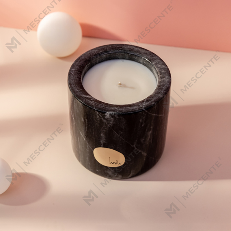 Suportes de cerâmica de marca própria personalizados de luxo Citta rotulados velas perfumadas de cera de soja com flores secas