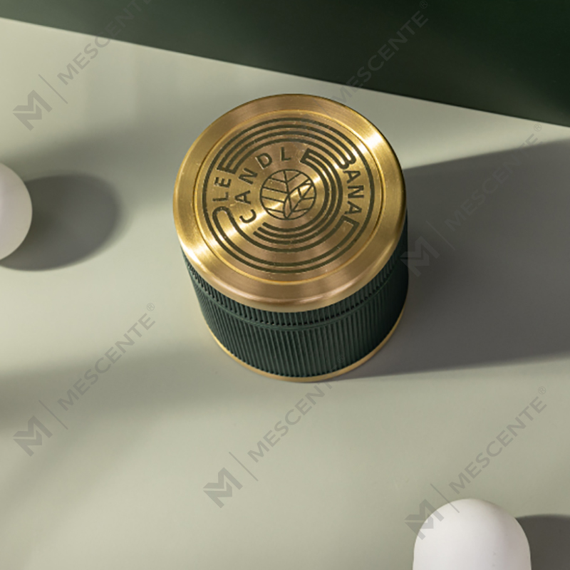 Velas de cera de soja perfumadas com pavio de madeira de marca própria personalizada de luxo Citta com flores secas
