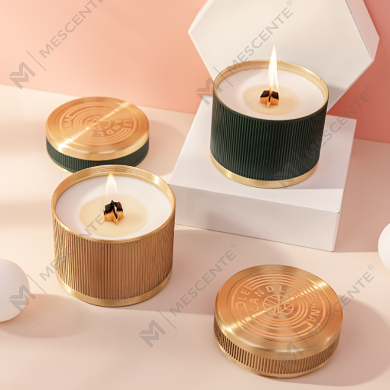 Velas de cera de soja perfumadas com pavio de madeira de marca própria personalizada de luxo Citta com flores secas