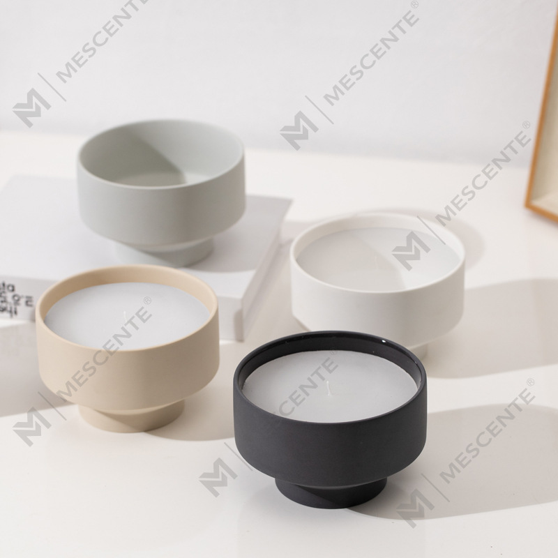 M&Scent atacado personalizado grande e moderno frasco de vela de Natal fosco branco com 3 pavios com tampa de bambu