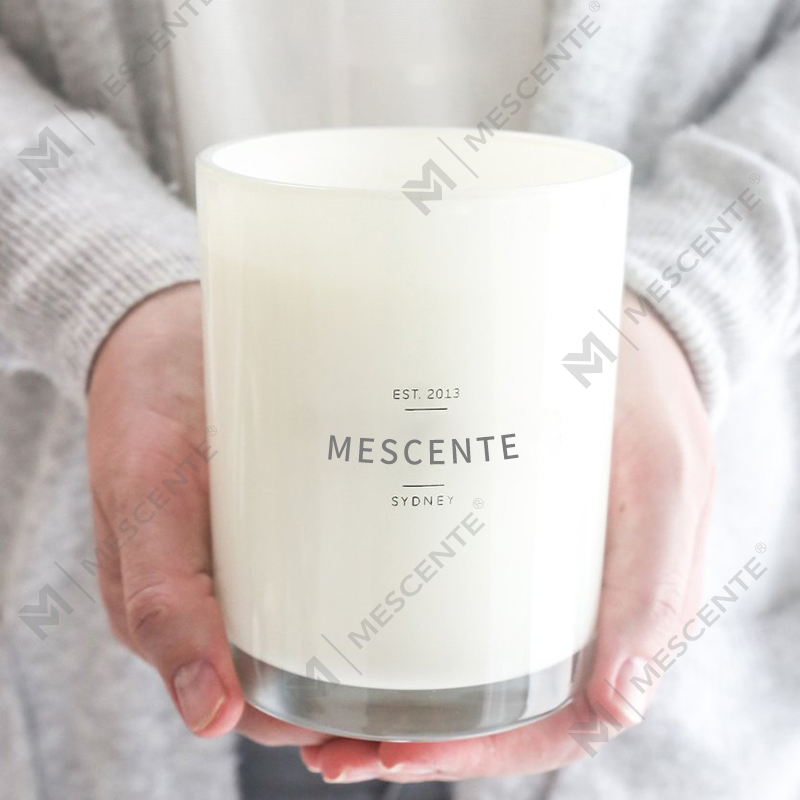 personalização de marca própria velas de soja com aroma romântico