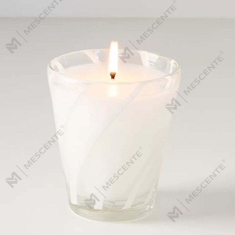 Velas perfumadas de casamento com logotipo personalizado de cera de soja branca luxuosa M&Scent