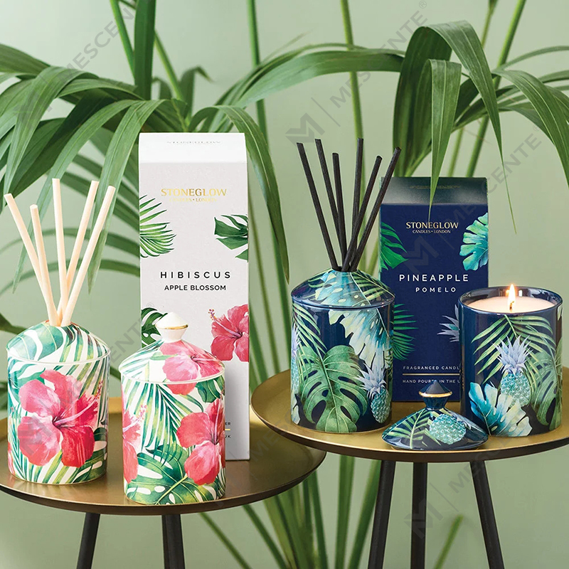 Vela de copo M&Scent Special Design Color Urban Botanics com caixa dobrável