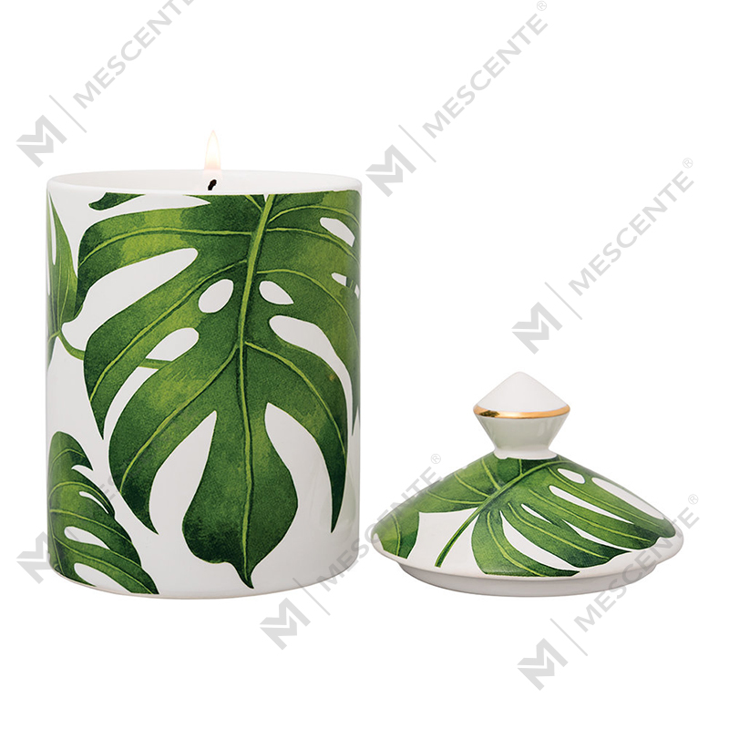 Vela de copo M&Scent Special Design Color Urban Botanics com caixa dobrável